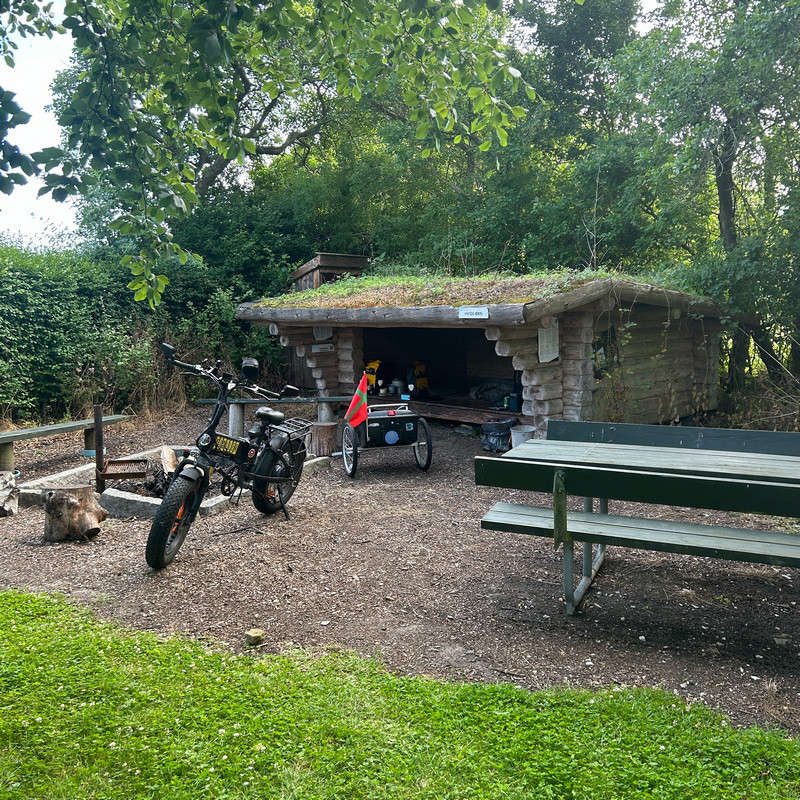 Hvide Ørn Shelterplads